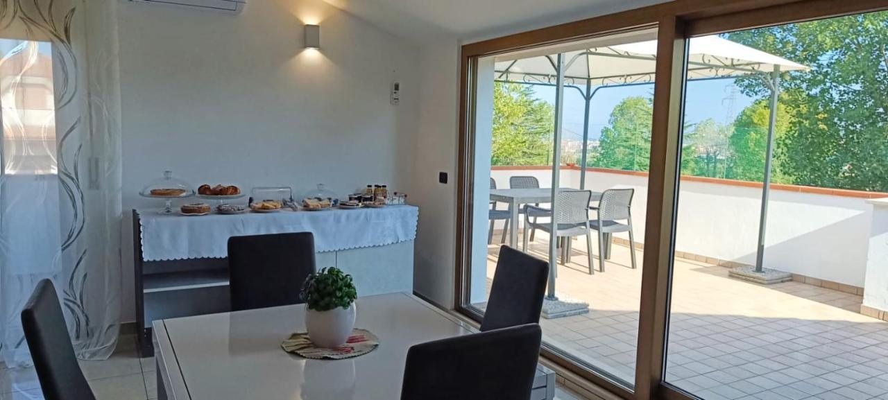 La Casa Di Roberto Bed & Breakfast Madonna Della Pace ภายนอก รูปภาพ